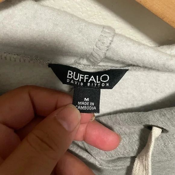 Buffalo David Bitton women’s soft hooded pullover sweater size Medium - Picture 3 of 4
